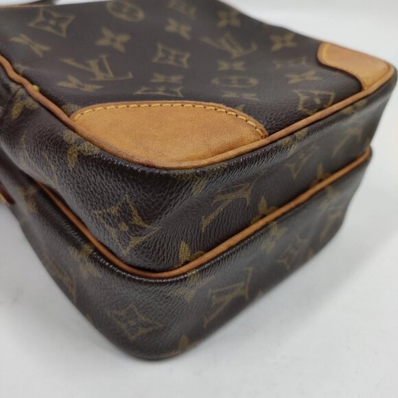 Louis Vuitton Amazon Brown Monogram Crossbody Bag 214-102325 - Picture 6 of 9